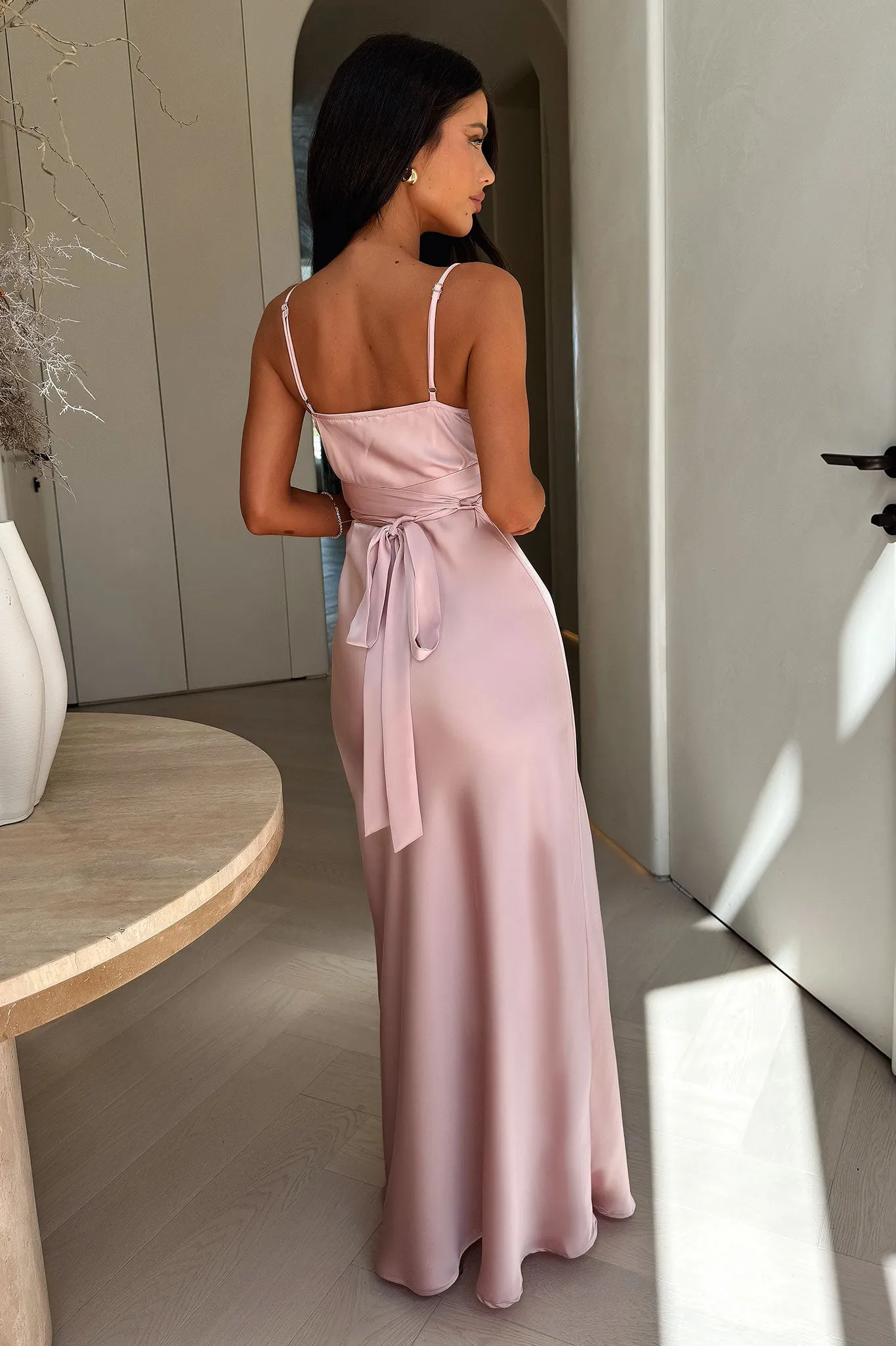 Novella Maxi Dress - Pink With its flowing design and elegant fit this maxi dress is a wardrobe staple