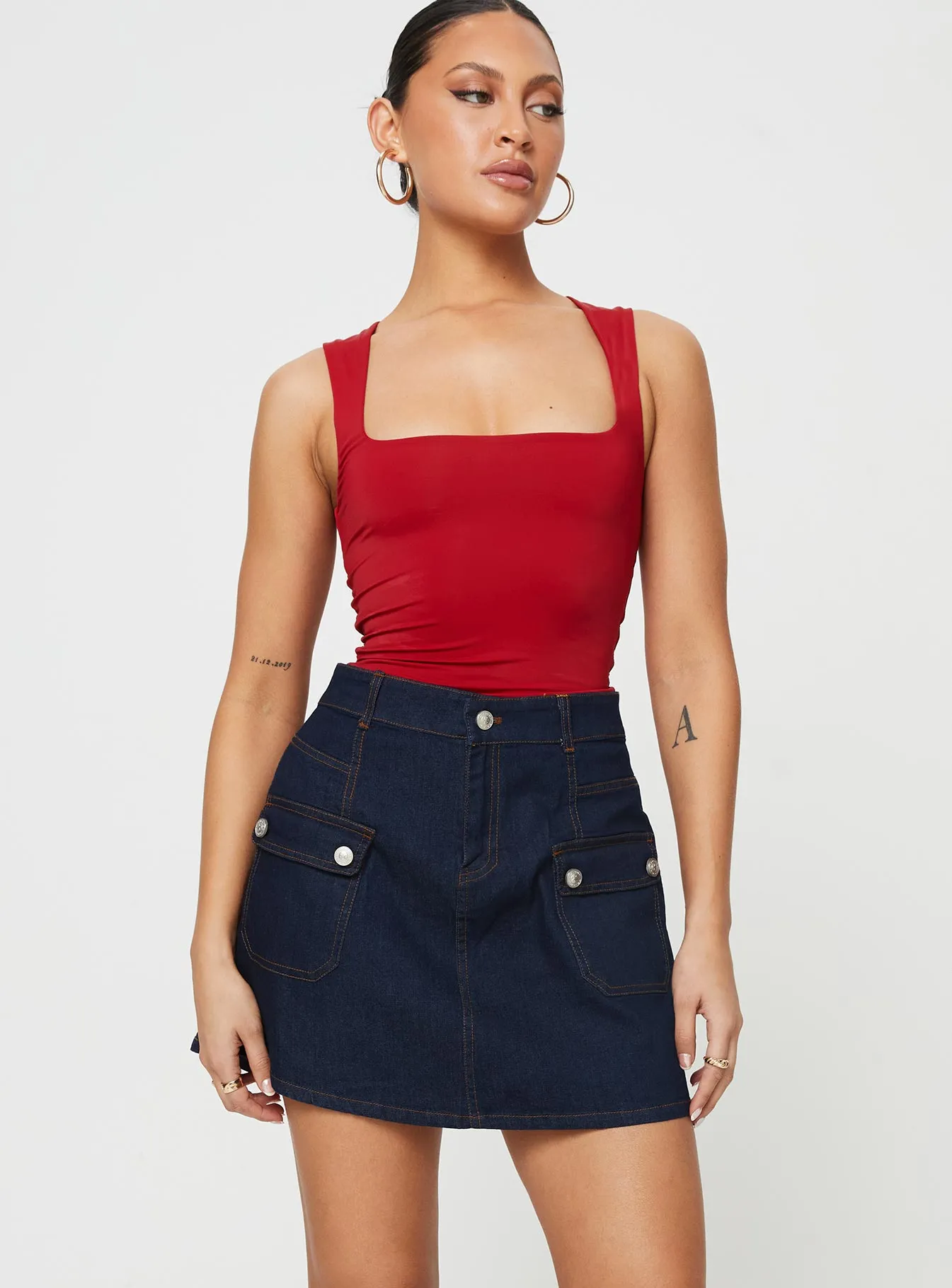 Sleek Comfort Sleek Motion Mirrow Denim Mini Skirt Dark Wash