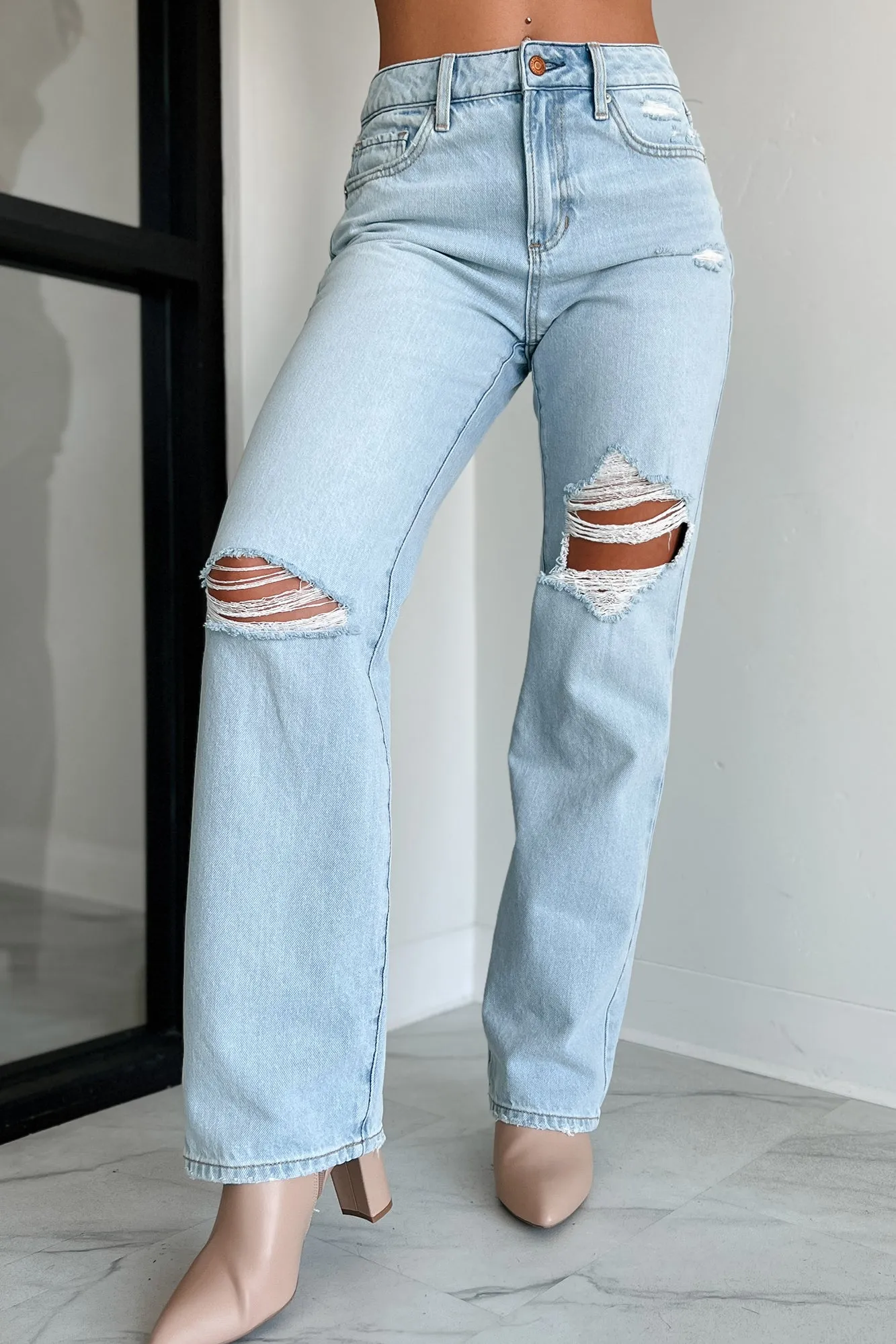 Atticus High Rise Distressed Sneak Peak Straight Leg Jeans (Light) Date Night Summer Vibes Loose High Quality Morning Stroll