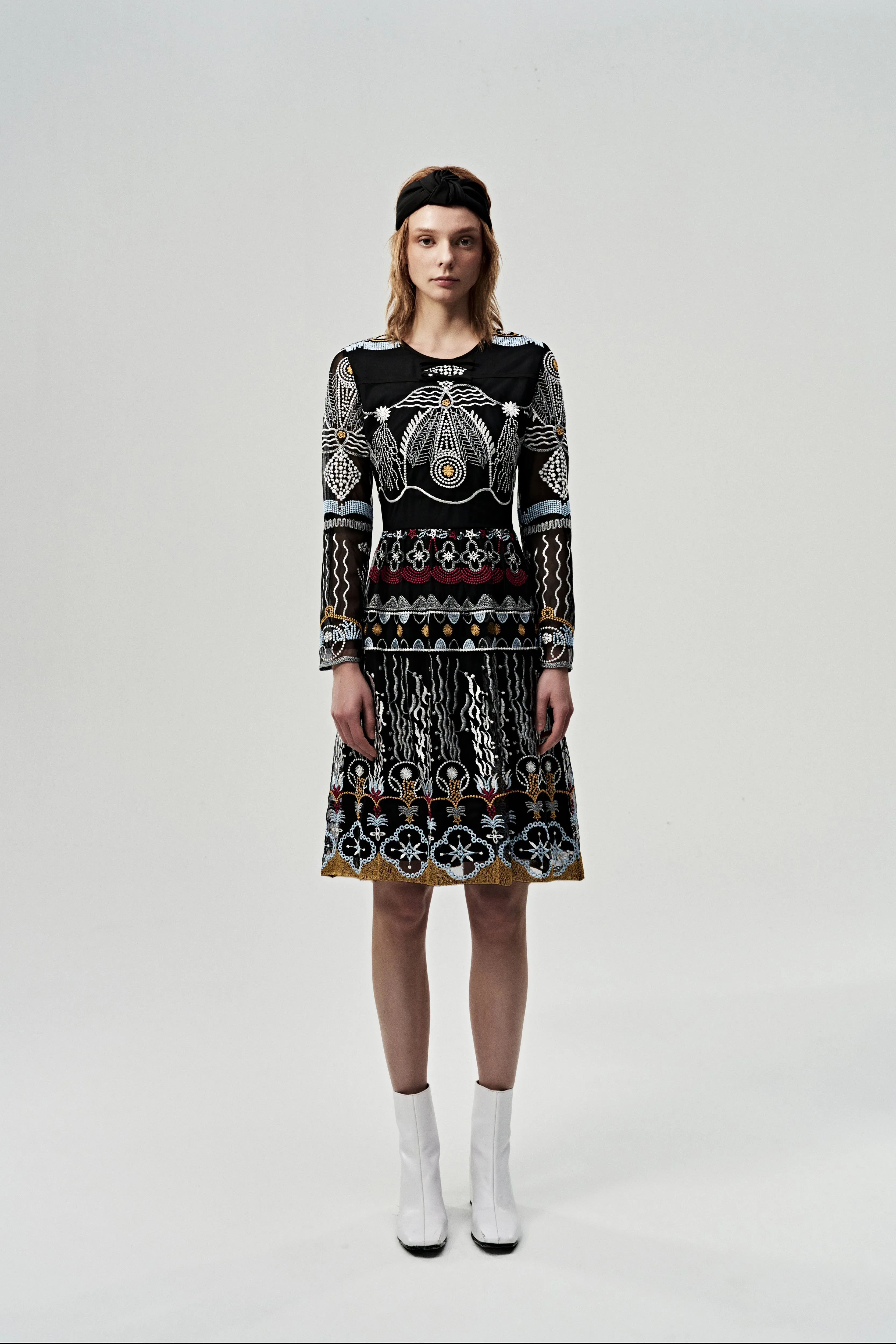 Retro cool Airflow Vents Vintage 80's Tribal Pattern Black Long Sleeve Knee-length Dress