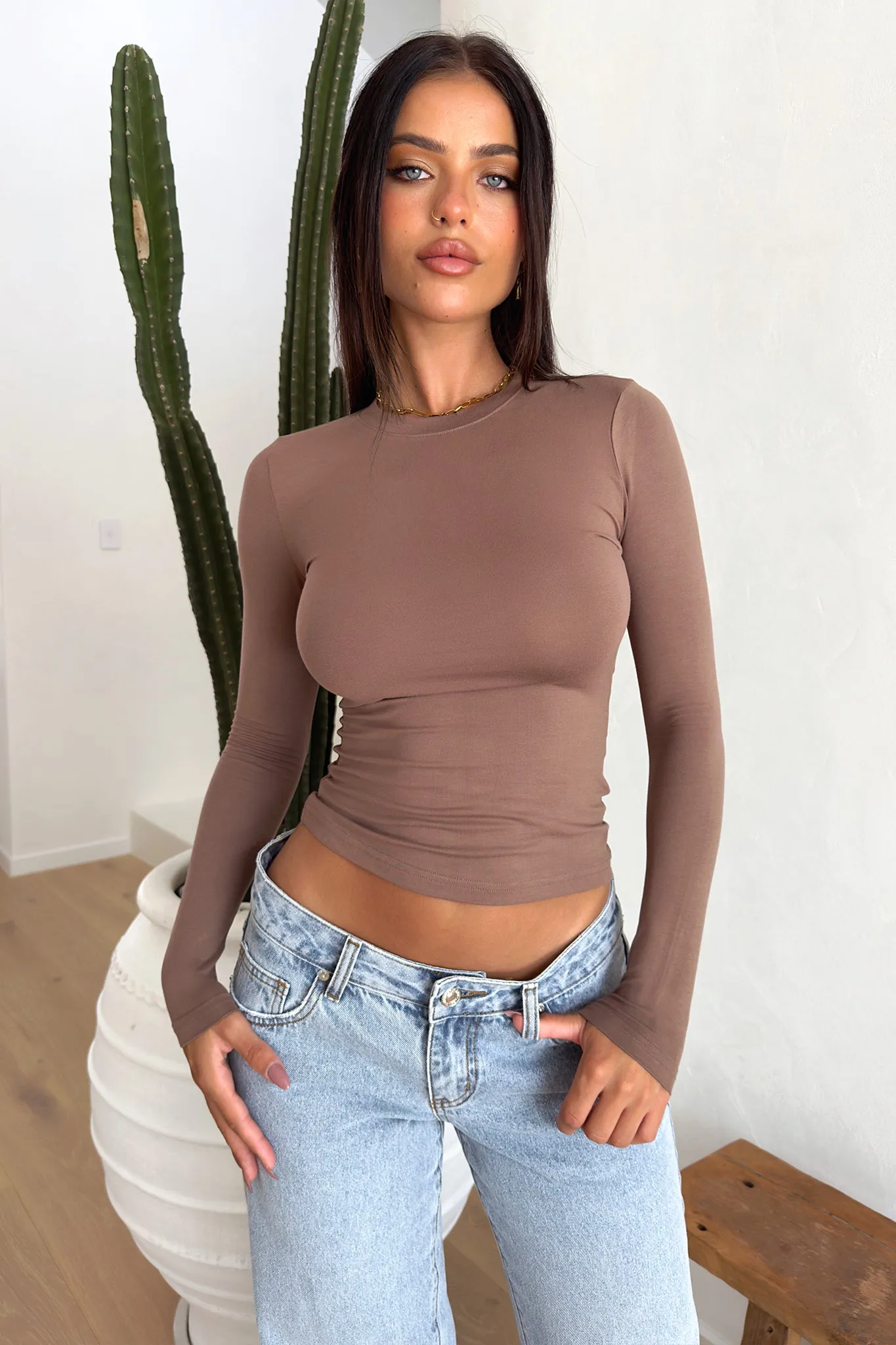 Amos Long Sleeve Tee - Brown Versatile Layer Breathable mesh lining
