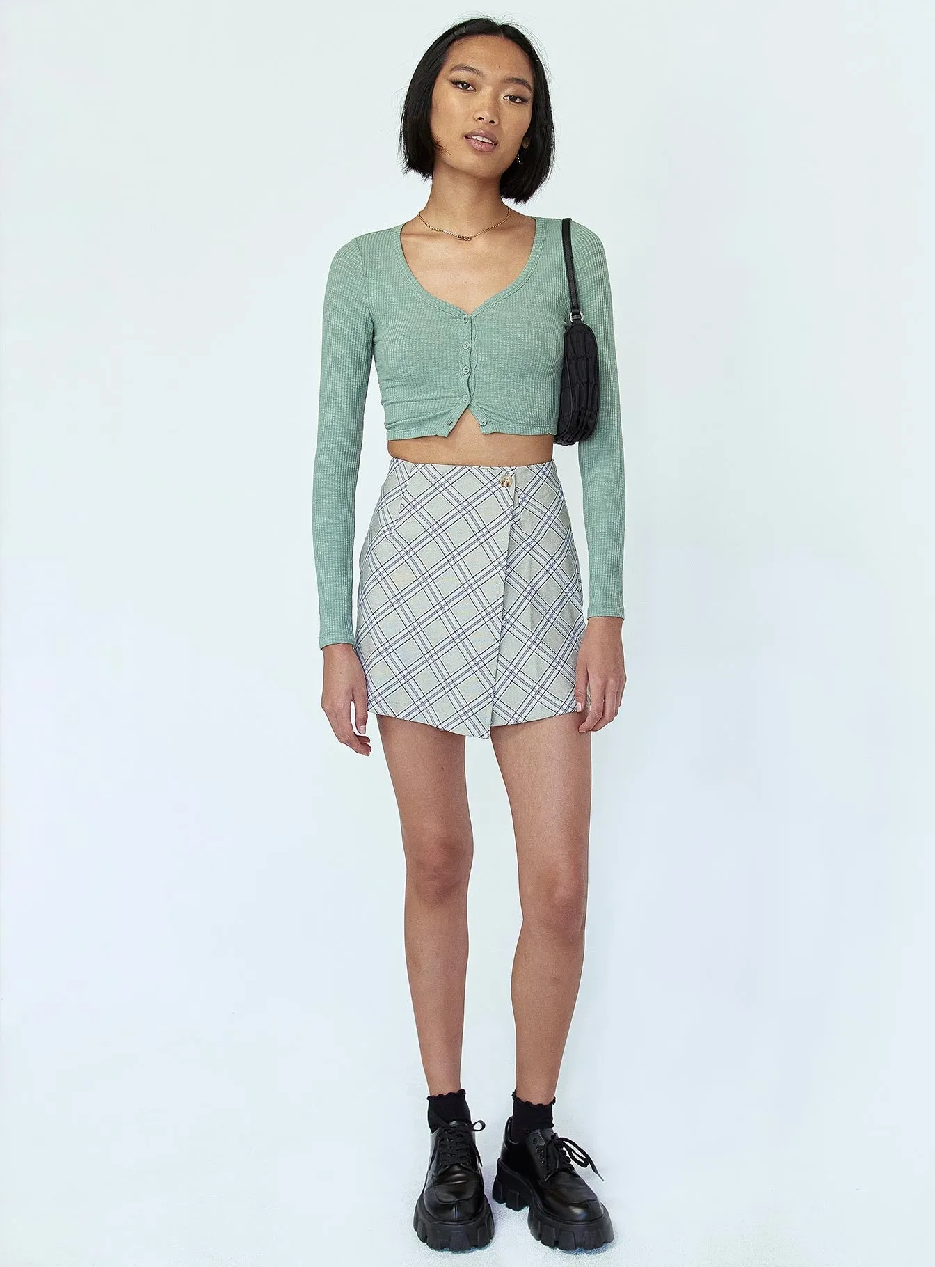 Ailisha Mini Skirt Green Breezy Outfit Unique Feature