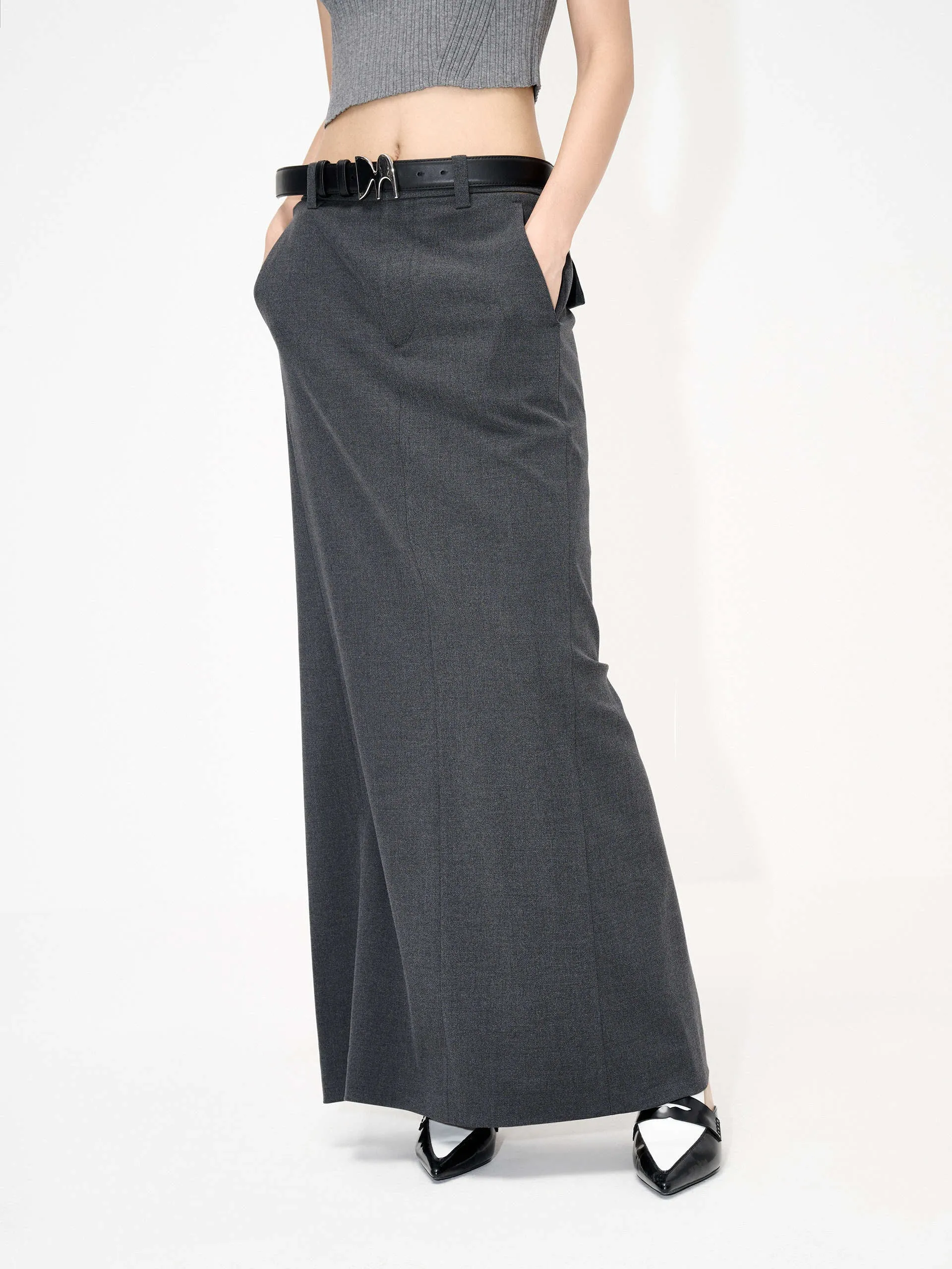 Maximalist look Back Slit Maxi Skirt