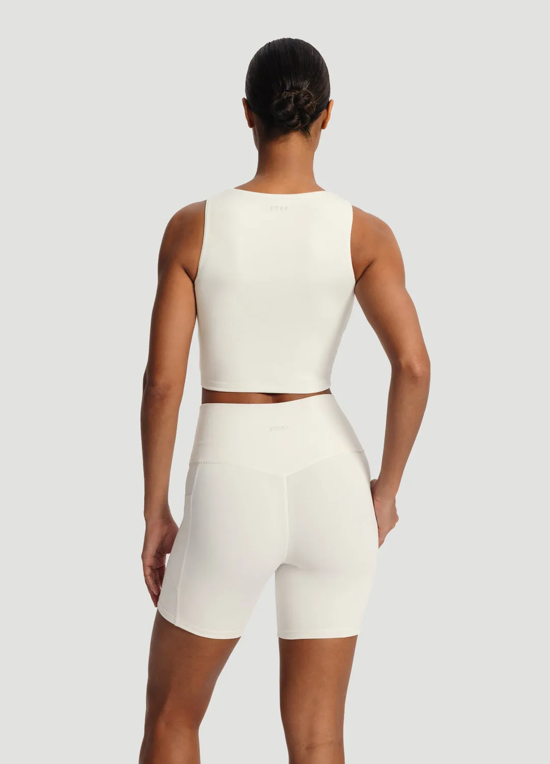 Flexible Neckline High Neck Cropped Tank Top