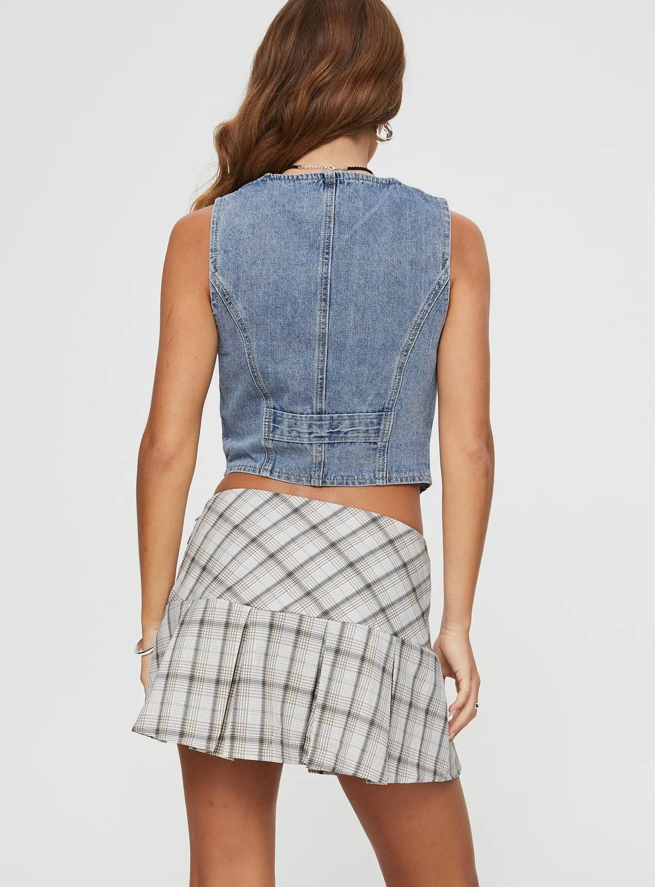 Classic Appeal Clean Fit Santaigo Pleat Mini Skirt Neutral Check