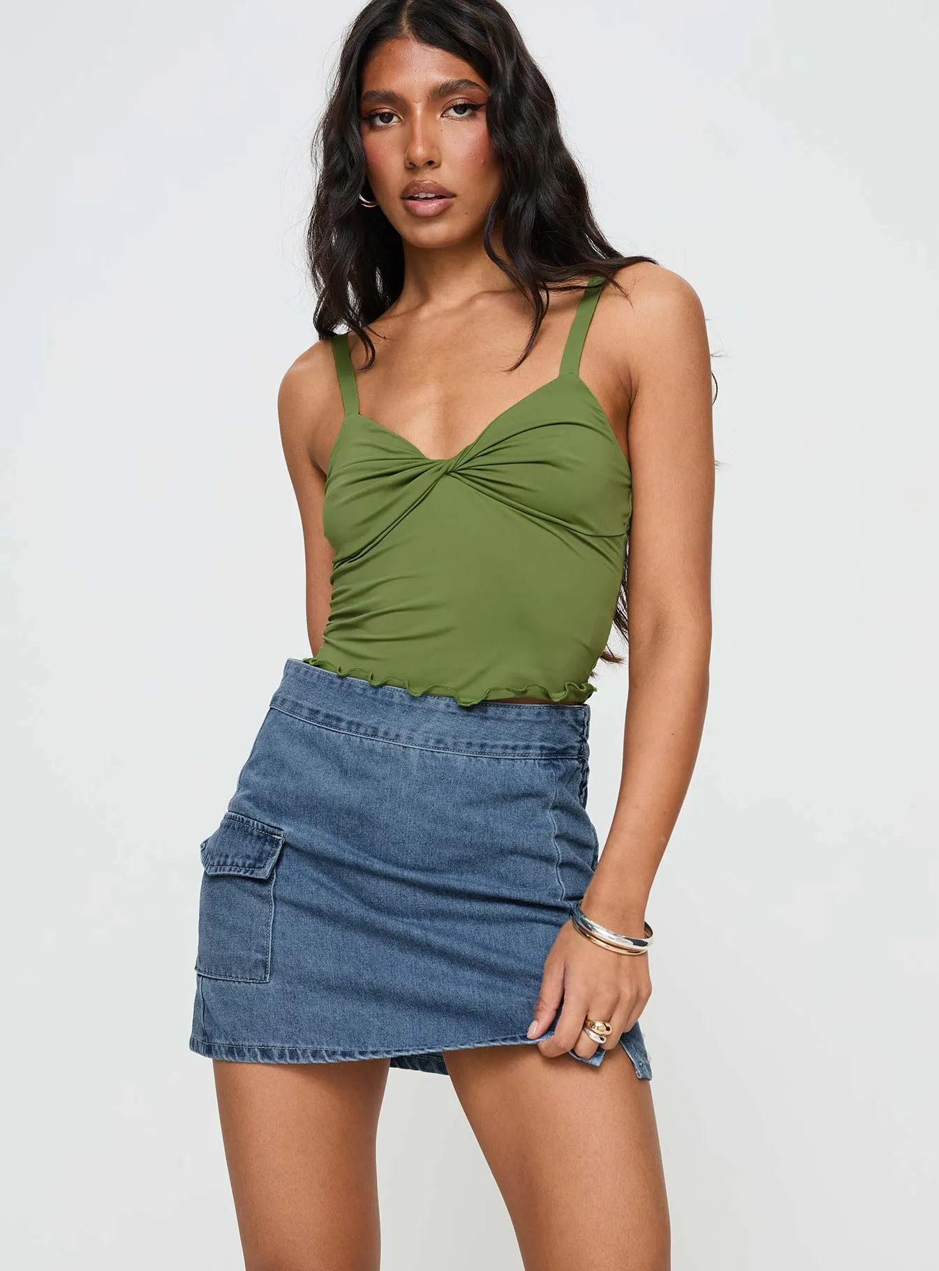 Street Vibe Cuffed hem Kippiy Denim Mini Skirt Mid Wash