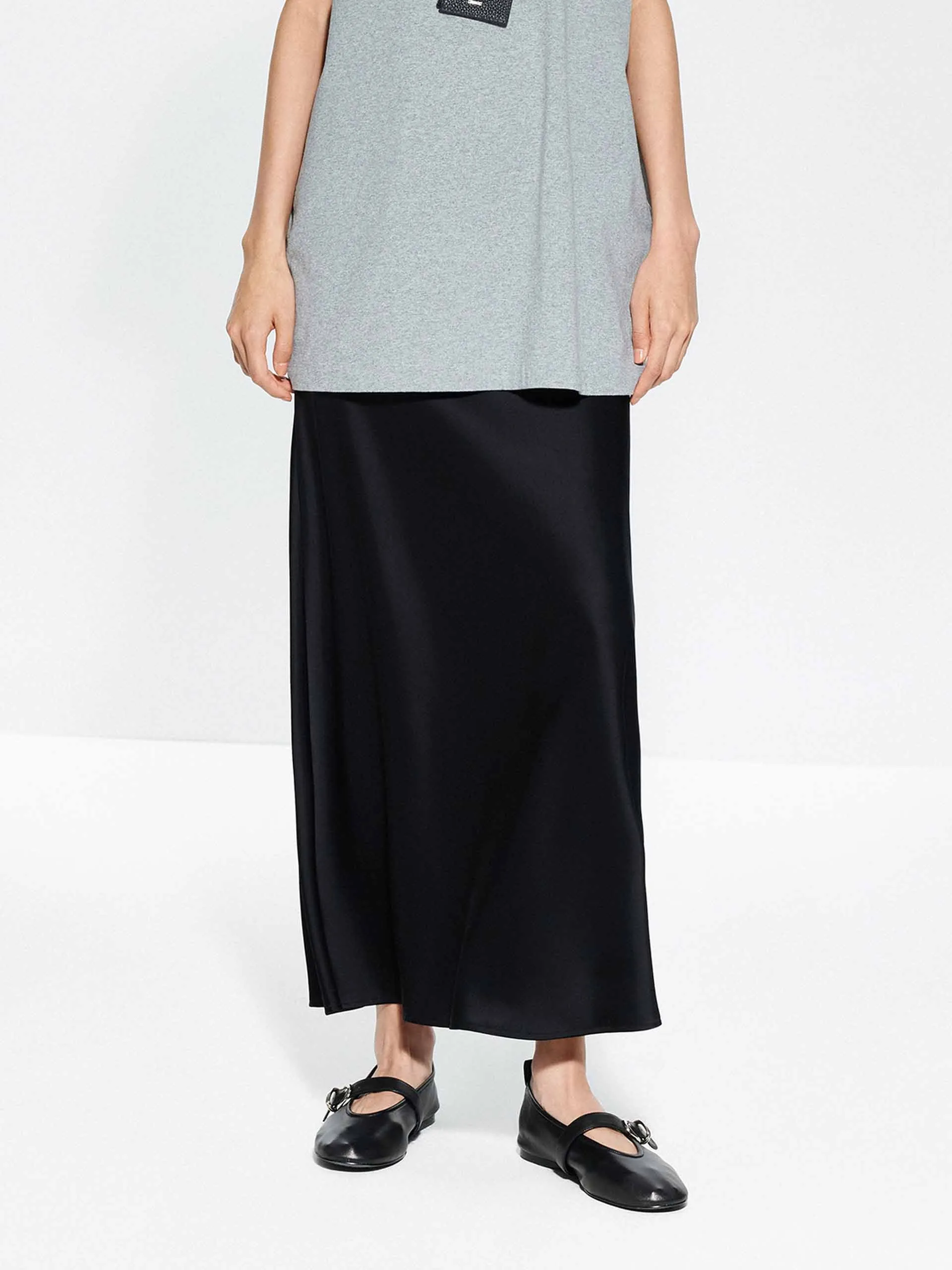 Slim Fit Band Slip Resistant Waist Side Zipper Satin Skirt