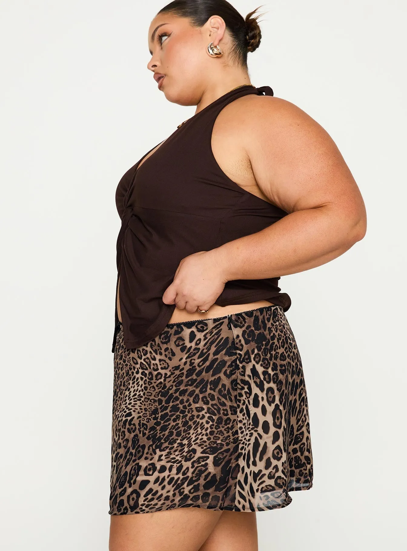 Tejano Mini Skirt Leopard Curve Clean Lines Casual Style