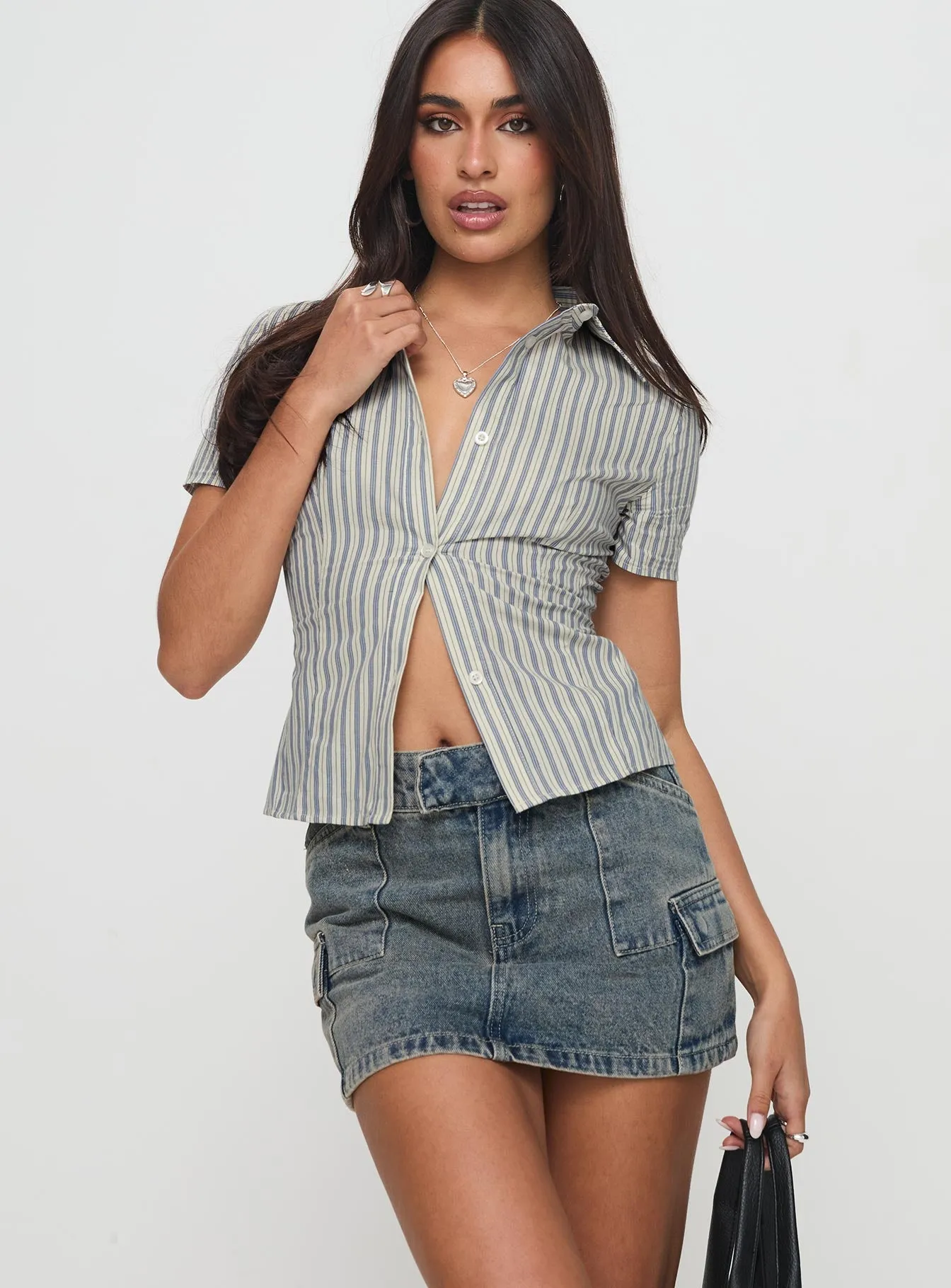Pleated design Crossback Strap Calixta Denim Mini Skirt Washed Blue