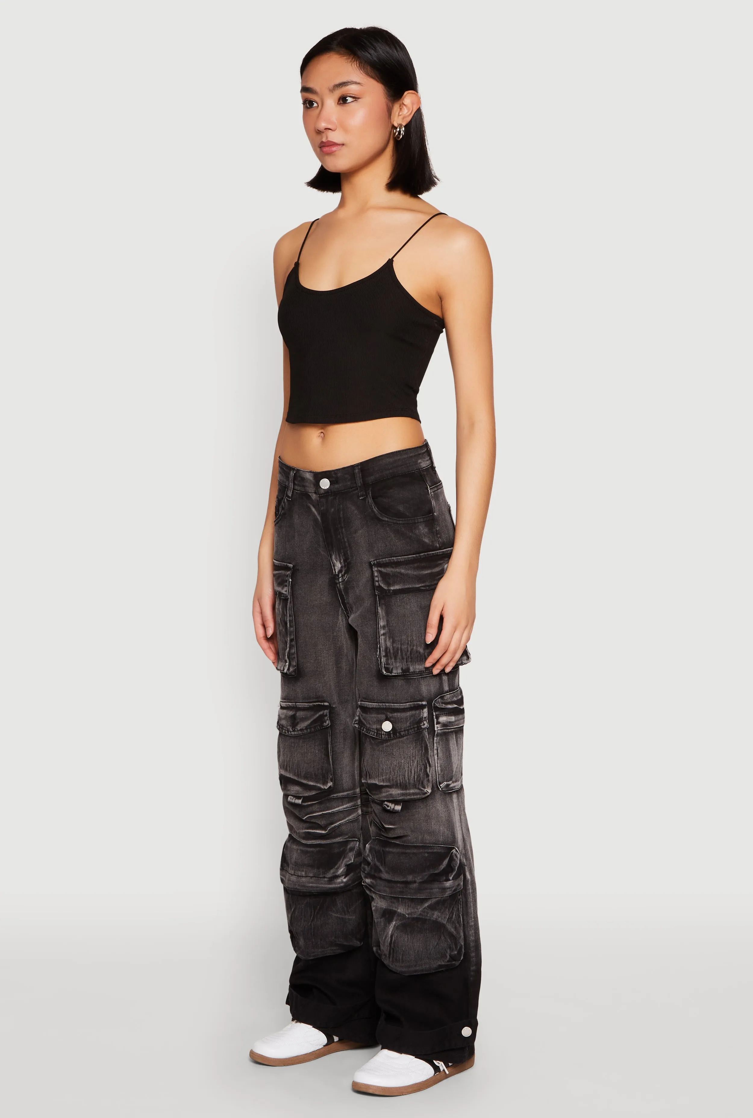 Couple Look Athlete Fit Festival Outfit Calm Aesthetic Daisy Mineral Wash Multi Pocket Cargo Jeans